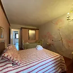 Apartamentos Maria Luisa