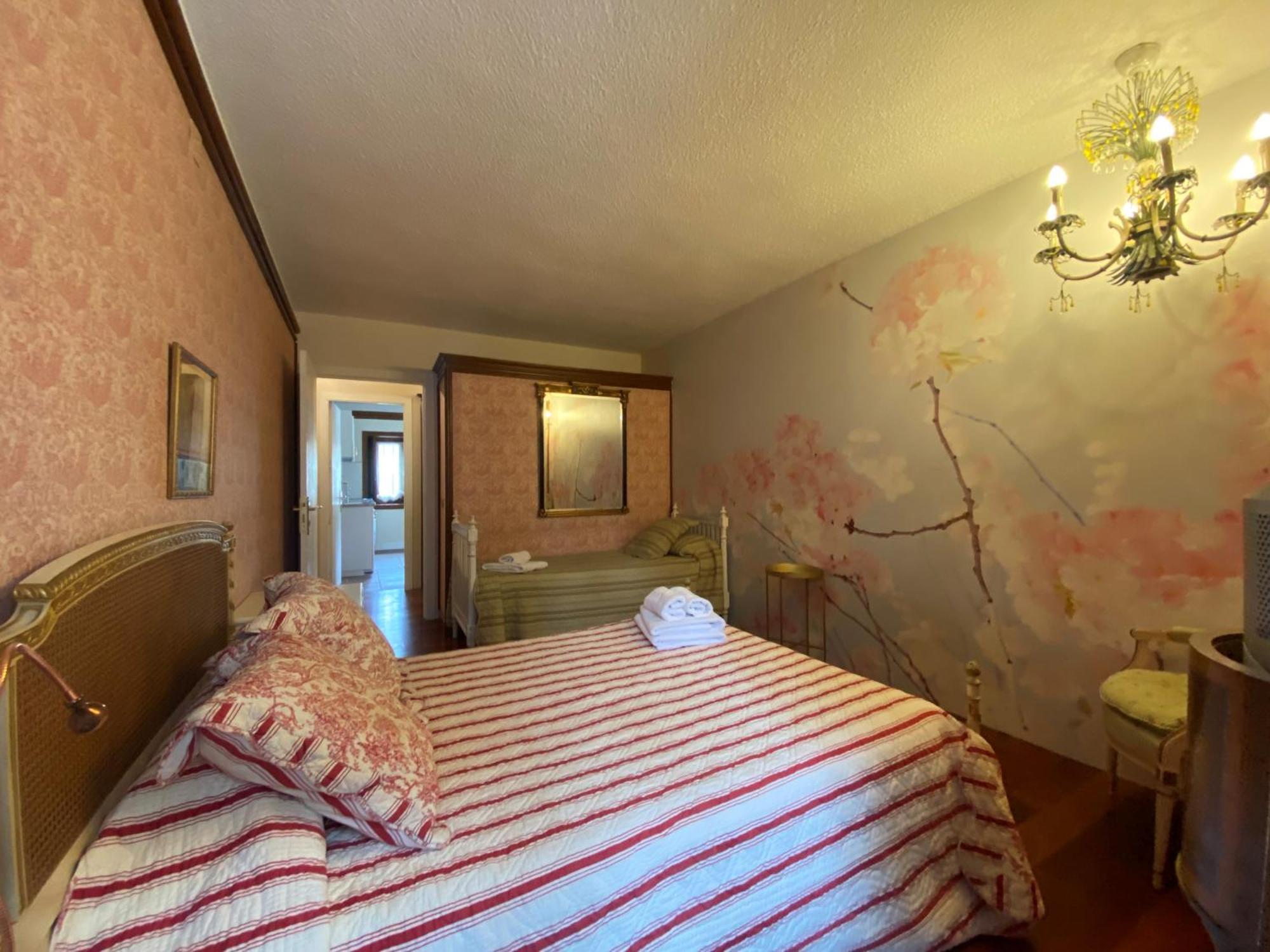 Apartment Maria Luisa Burgos