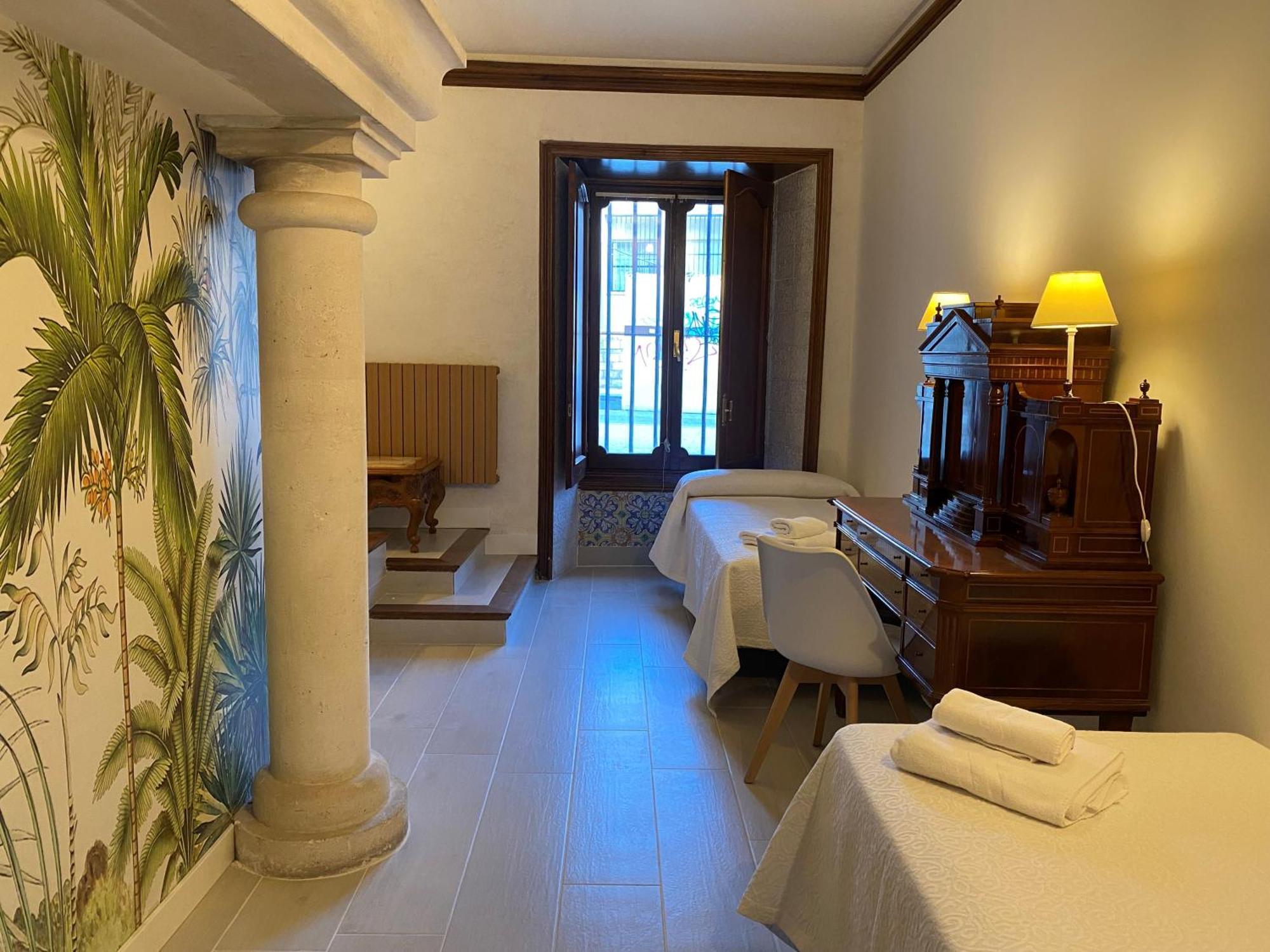 Apartment Maria Luisa Burgos