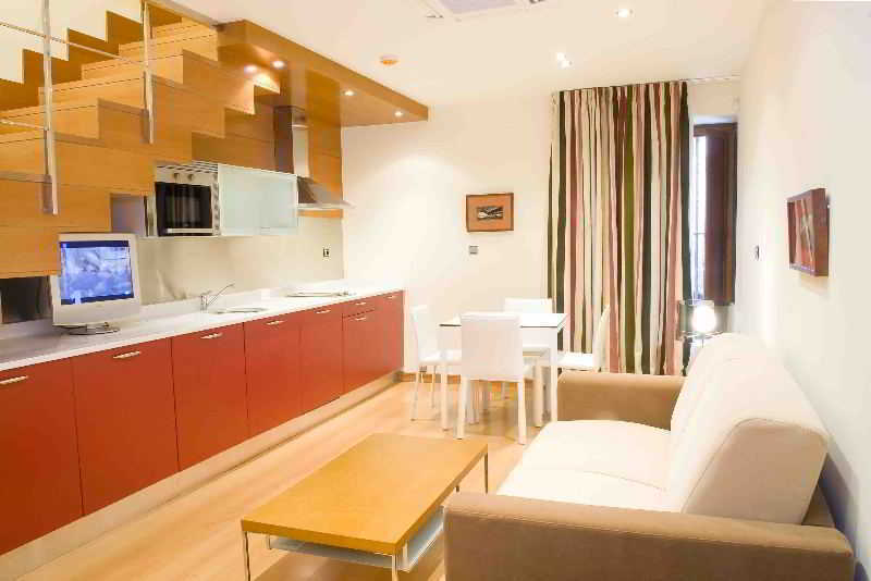 Apartment Maria Luisa *
